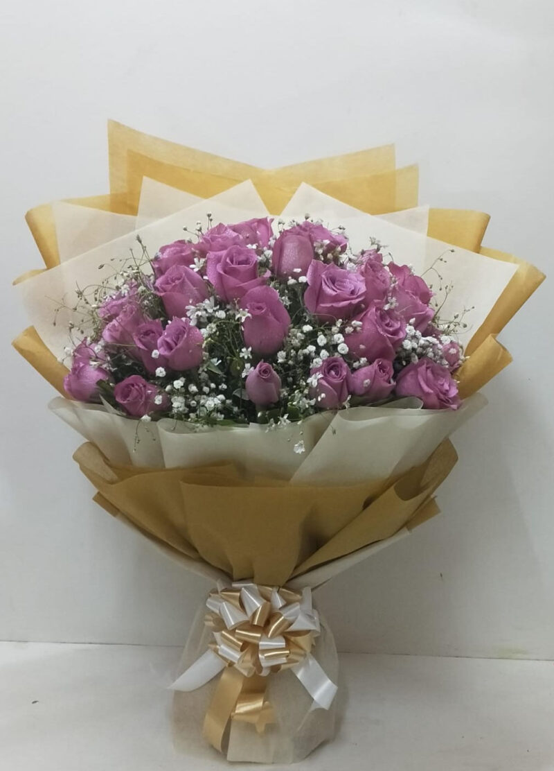 Lilac-ious: Lilac Roses Bouquet